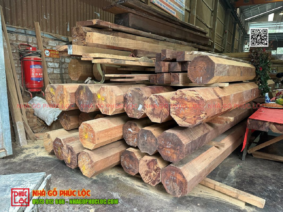 Giá gỗ căm xe Lào làm nhà